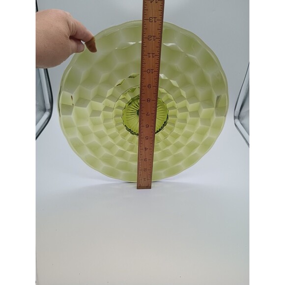 Vintage American Indiana Cubist Avocado Green glass serving platter Handled - Picture 5 of 6
